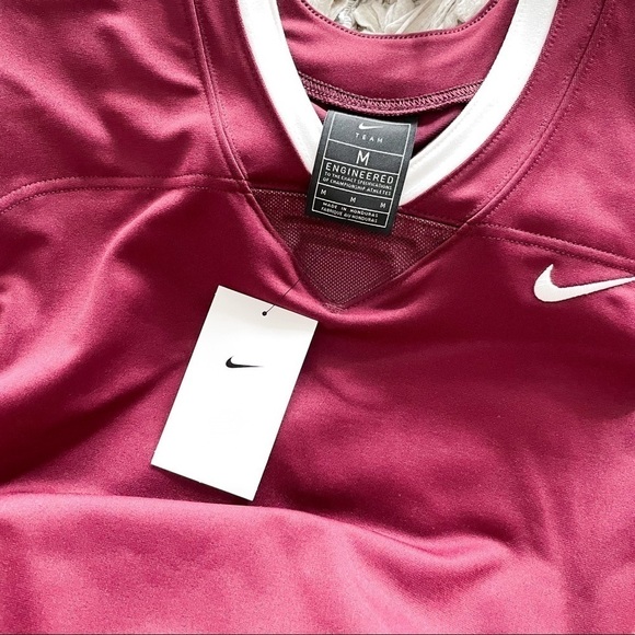 NWT Nike Vapor Untouchable Football Practice Jersey in Red Size M - Picture 2 of 6